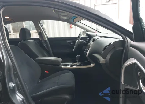 2014 Nissan Altima 2.5 S from USA, damaged, VIN 1N4AL3AP0EN348549